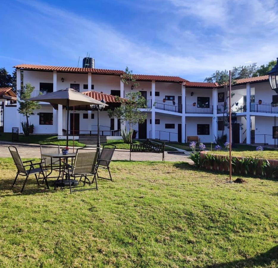 Hotel Casa Francisca Mazamitla. Exterior photo